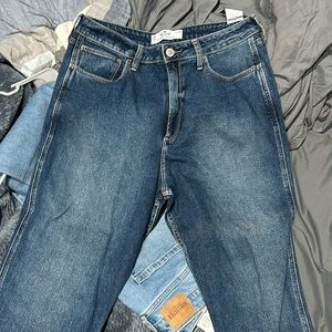 Hollister mom jeans